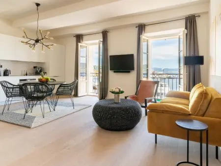 Außergewöhnliche Wohnung am Hafen, Appartement 4 personnes à Saint Tropez - Photo 1