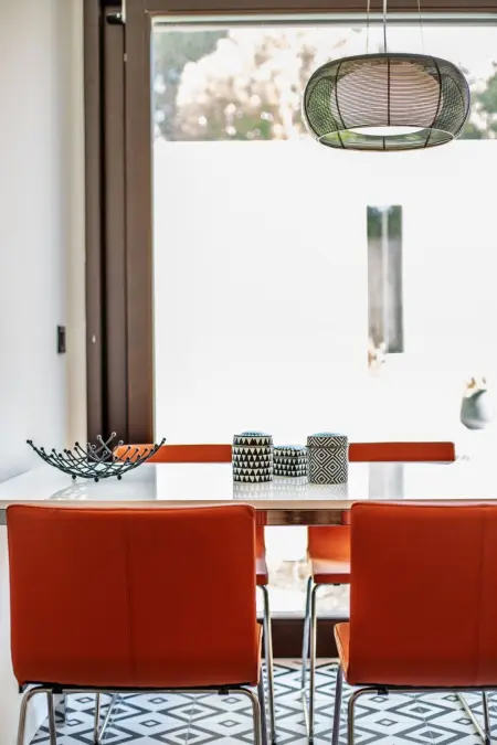 Schicke und moderne Maisonnette im Stadtzentrum, Maison 6 personnes à Saint Tropez - Photo 9