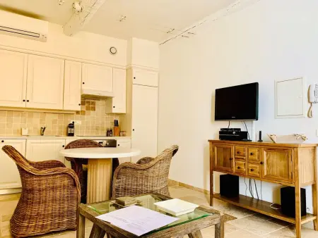 Charmante Wohnung im historischen Zentrum, Appartement 4 personnes à Saint Tropez - Photo 1
