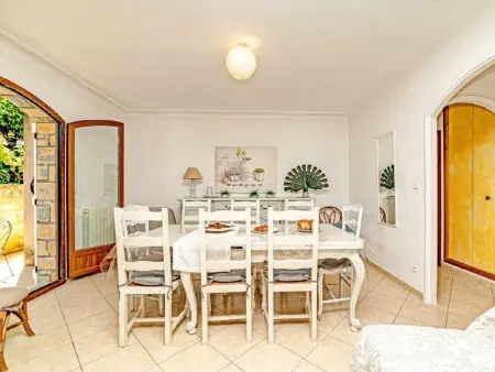 Locations-06 - Die Eugenie, Appartement 8 personnes à Cipières - Photo 5