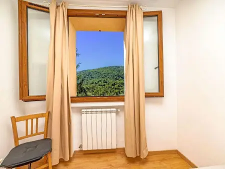 Locations-06 - das haus von noelie 1. stock, Appartement 6 personnes à Cipières - Photo 6