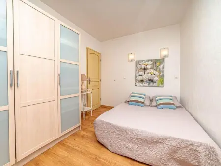Locations-06 - das haus von noelie 1. stock, Appartement 6 personnes à Cipières - Photo 8