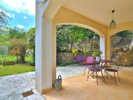 Appartement in Le Bar-Sur-Loup mit Eigenem Garten - Photo 8
