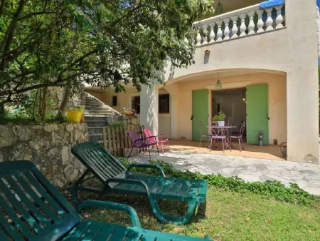 Appartement in Le Bar-Sur-Loup mit Eigenem Garten - Photo 10