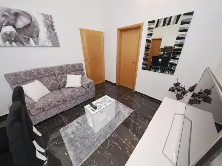 Appartement  Marko 4  mit schöner Aussicht, Appartement 4 personnes à Sv. Filip i Jakov - Photo 4