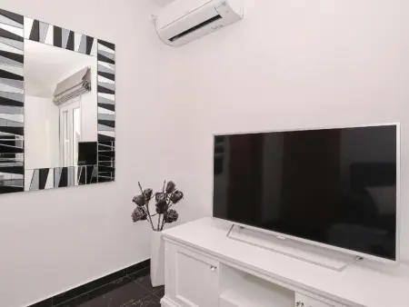 Appartement  Marko 4  mit schöner Aussicht, Appartement 4 personnes à Sv. Filip i Jakov - Photo 6