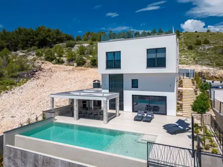 Ferienvilla  Villa Grc  mit Infinity Pool, Maison 10 personnes à Brodarica Žaborić - Photo 2