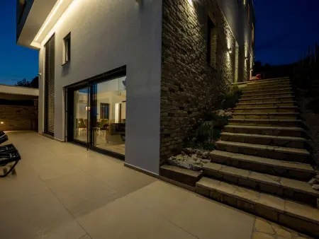 Ferienvilla  Villa Grc  mit Infinity Pool, Maison 10 personnes à Brodarica Žaborić - Photo 4