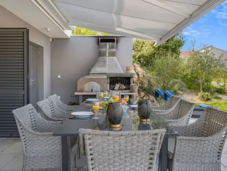 Villa Tyra, Maison 8 personnes à Rogoznica Ražanj - Photo 3