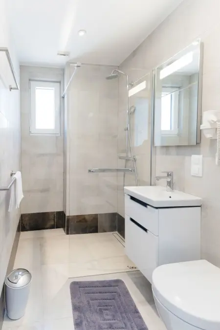 Gemütliches Ferienhaus in Vinišće mit Privatem Pool und Meerblick - Photo 26