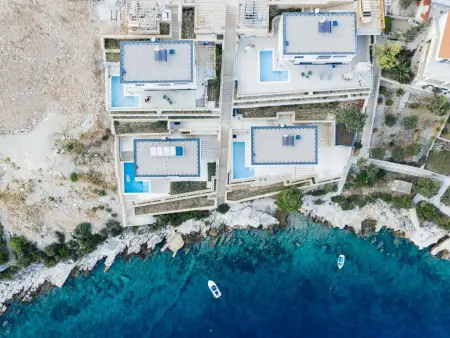 Gemütliches Ferienhaus in Vinišće mit Privatem Pool und Meerblick - Photo 33