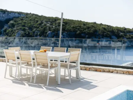 Charmantes Ferienhaus in Vinišće mit Privatem Pool und Meerblick - Photo 4