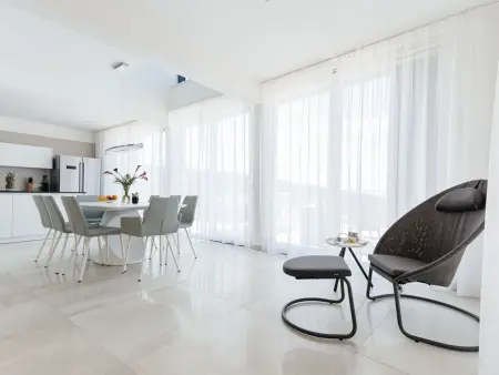 Charmantes Ferienhaus in Vinišće mit Privatem Pool und Meerblick - Photo 13