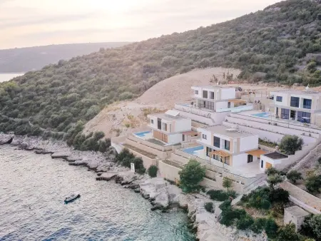 Charmantes Ferienhaus in Vinišće mit Privatem Pool und Meerblick - Photo 41