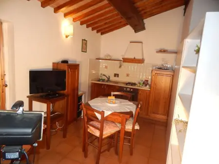 Studio im ersten Stock eines Landhauses, Appartement 3 personnes à Sienne - Photo 1