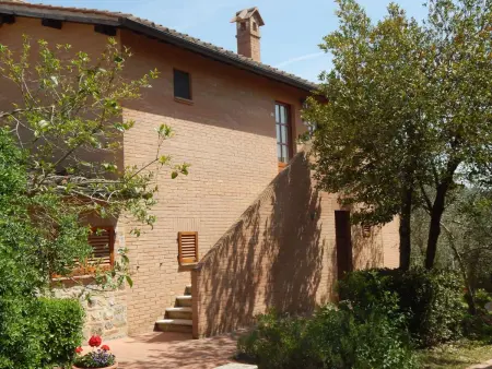 Studio im ersten Stock eines Landhauses, Appartement 3 personnes à Sienne - Photo 2