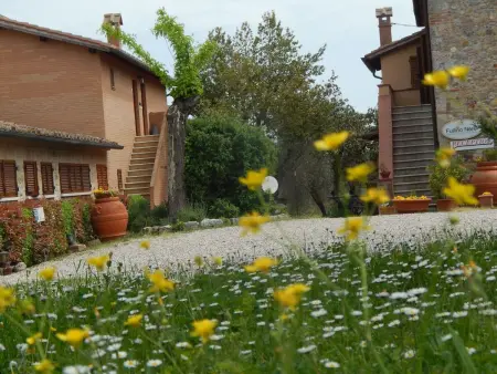 Studio im ersten Stock eines Landhauses, Appartement 3 personnes à Sienne - Photo 8