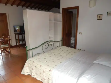 Studio im ersten Stock eines Landhauses, Appartement 3 personnes à Sienne - Photo 12