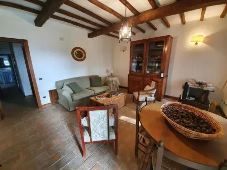 Altes Haus in Rotecastello mit großem Pool, Maison 7 personnes à San Venanzo - Photo 5
