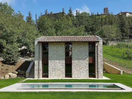 Villa mit privatem Spa und beheiztem Pool, Maison 6 personnes à San Venanzo - Photo 1