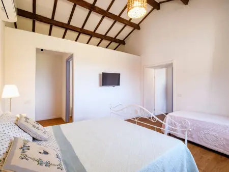 Altes gallurisches Bauernhaus mit Blick auf Olbia - Photo 2