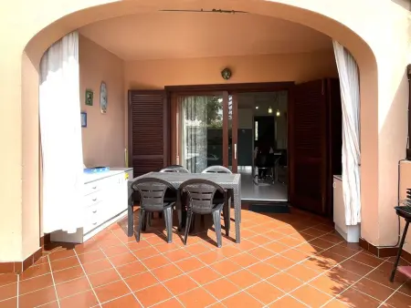 Wohnung  Alter Olivenbaum  mit Garten, Appartement 4 personnes à Agrustos - Photo 39