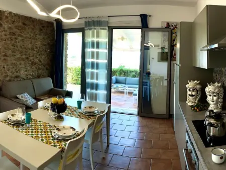 Wohnung in Balestrate mit Schwimmbad und Meerblick - Photo 27