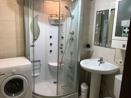 mit Blick auf das Wasser, Appartement 4 personnes à Madeira Funchal - Photo 9