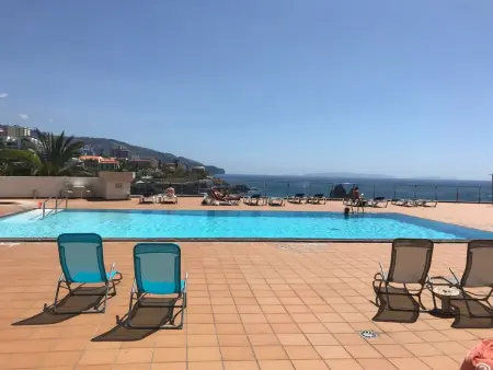 mit Blick auf das Wasser, Appartement 4 personnes à Madeira Funchal - Photo 14