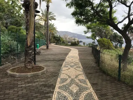 mit Blick auf das Wasser, Appartement 4 personnes à Madeira Funchal - Photo 18