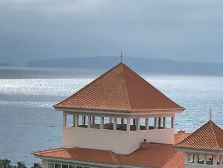 mit Blick auf das Wasser, Appartement 8 personnes à Madeira Caniço - Photo 3