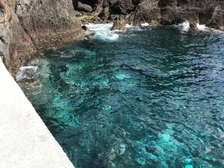 mit Blick auf das Wasser, Appartement 8 personnes à Madeira Caniço - Photo 7