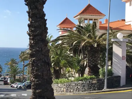mit Blick auf das Wasser, Appartement 8 personnes à Madeira Caniço - Photo 10