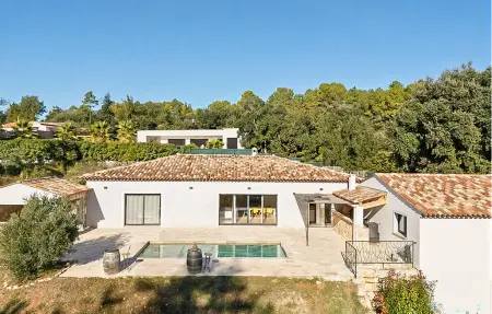 VILLA PROVENÇALE AVEC PISCINE, Maison 8 personnes à Montauroux - Photo 7