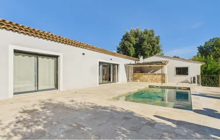 VILLA PROVENÇALE AVEC PISCINE, Maison 8 personnes à Montauroux - Photo 8