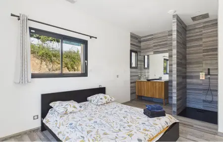 VILLA PROVENÇALE AVEC PISCINE, Maison 8 personnes à Montauroux - Photo 17