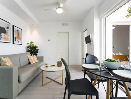 Charmant appartement indépendant avec cour privée à Málaga - Photo 3