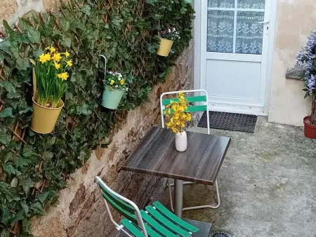 Charmante maison au cœur de Carrouges avec WIFI - Photo 1