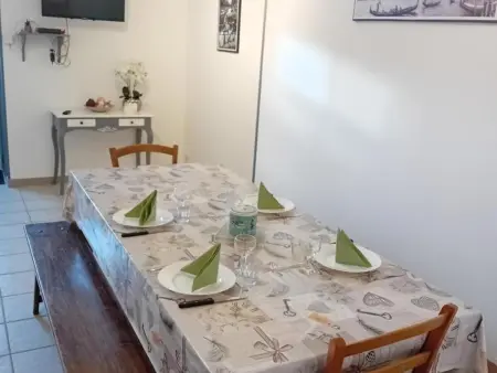 Charmante maison au cœur de Carrouges avec WIFI - Photo 3