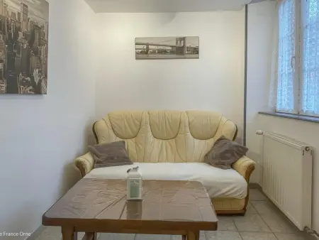 Charmante maison au cœur de Carrouges avec WIFI - Photo 6