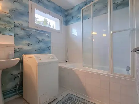 Appartement T3 spacieux avec terrasse et parking, proche télésiège - Photo 6