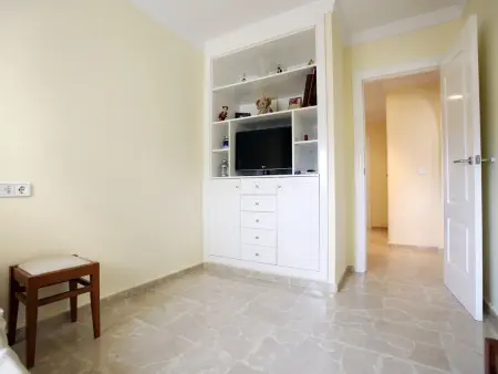 Villa Confort à Dénia: 8 Pers, Piscine Privée, Clim, Proche Centre et Plage - Photo 8
