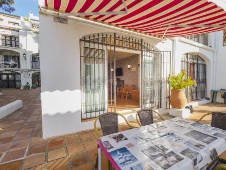 Élégant appartement pour adultes à Mijas avec terrasse privée - Photo 17