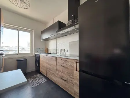 Appartement T3 lumineux au centre de Royan, à 500m de la plage - Photo 3