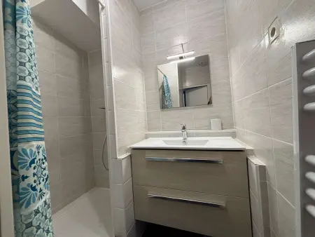 Appartement T3 lumineux au centre de Royan, à 500m de la plage - Photo 11