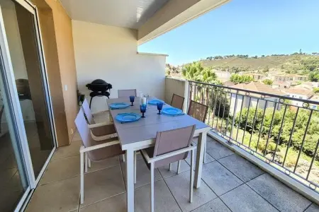 Résidence Aigues Marines, Appartement à Bandol avec vue panoramique sur la mer - Photo 1
