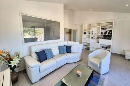 Résidence Aigues Marines, Appartement à Bandol avec vue panoramique sur la mer - Photo 3