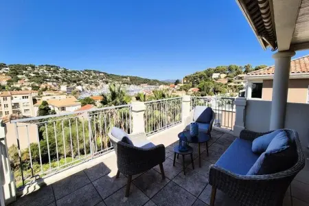Résidence Aigues Marines, Appartement à Bandol avec vue panoramique sur la mer - Photo 4