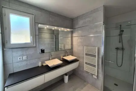 Résidence Aigues Marines, Appartement à Bandol avec vue panoramique sur la mer - Photo 13