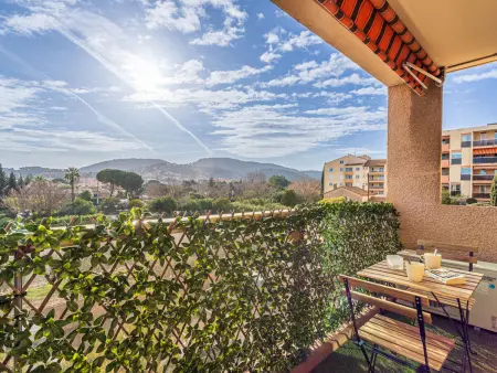 Les Jardins du Luxembourg, Appartement 4 personnes à Hyères - Photo 4